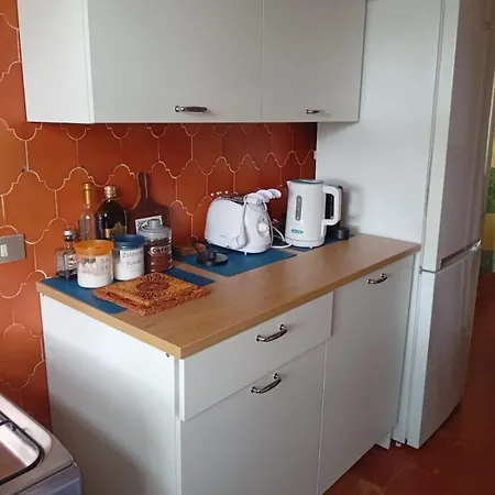 Gialla - Il Mare A Due Passi * Пула