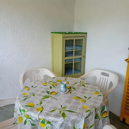 Gialla - Il Mare A Due Passi * Пула